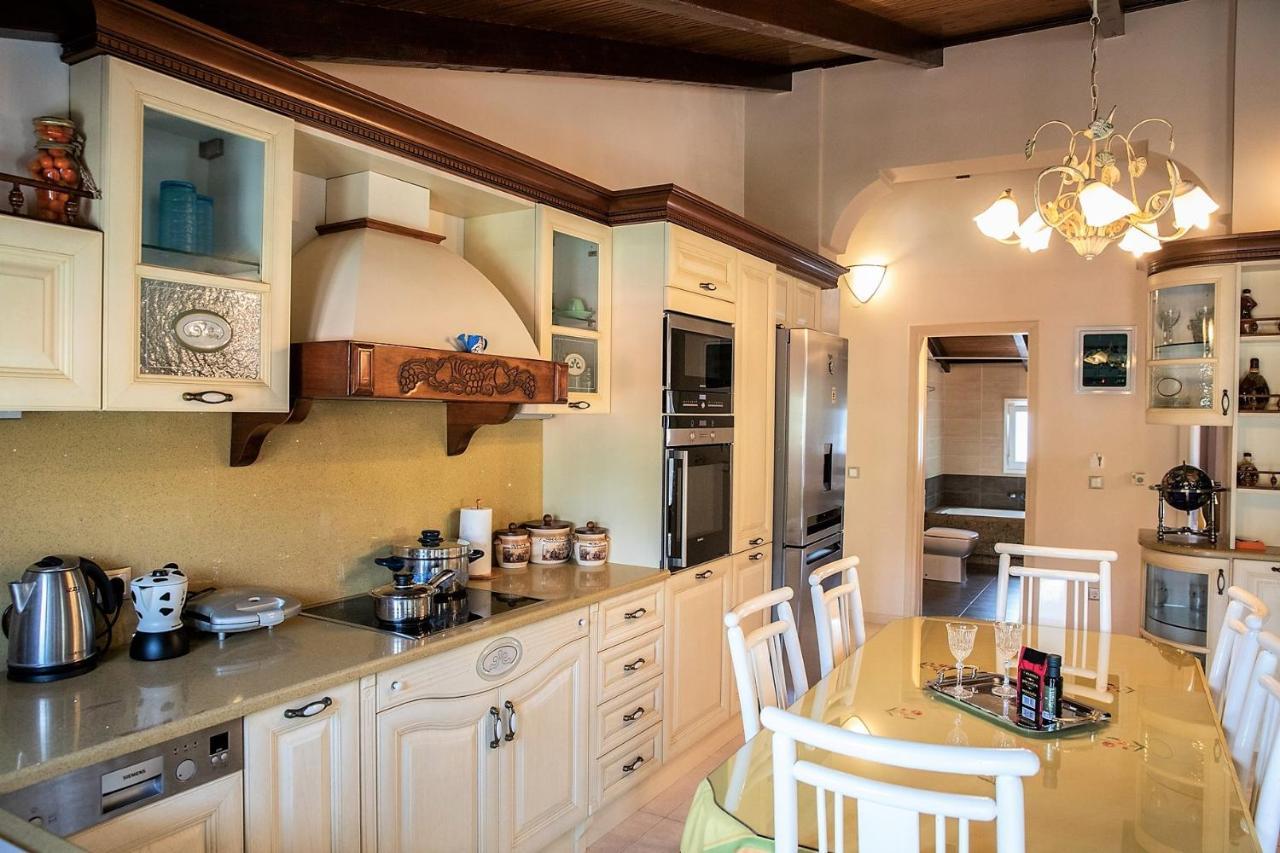 Liberis Loft Suite Argostoli  Eksteriør bilde